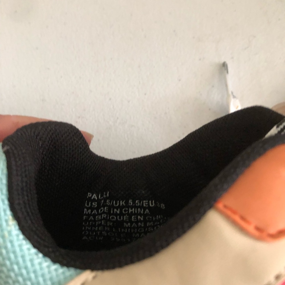Sneakers Fabletics - Picture 3 of 4